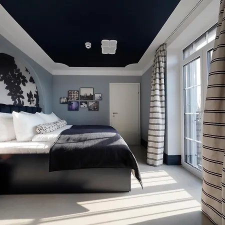 Hotel apartamentowy Numa Maximilian 3*